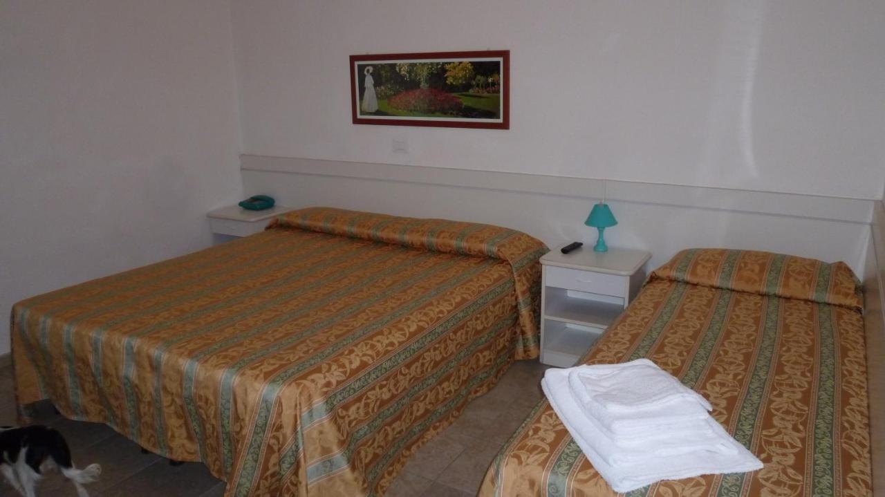 Hotel Zeus Lido Di Classe Room Only Oda fotoğraf