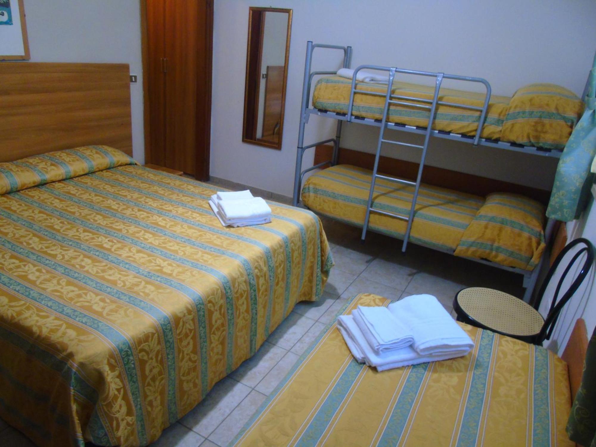 Hotel Zeus Lido Di Classe Room Only Dış mekan fotoğraf